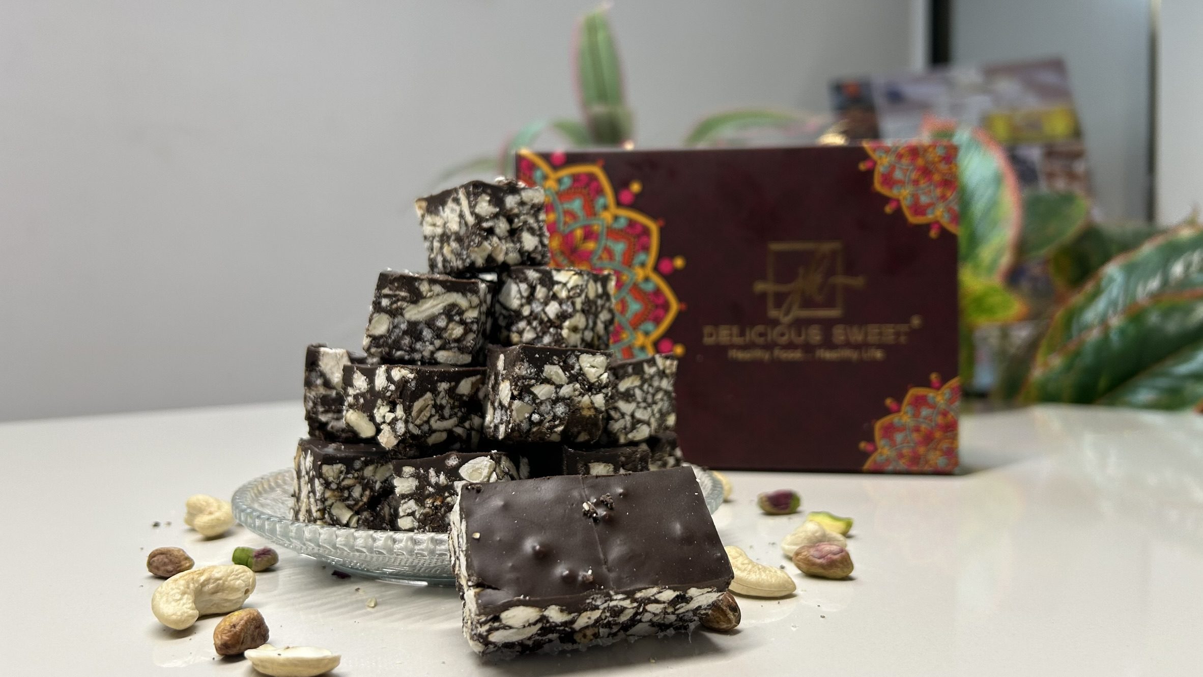 Dark Chocolate Dryfruit Bites